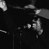 Dâm-funk - List pictures