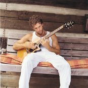 Billy Currington - List pictures