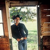 Trent Willmon - List pictures