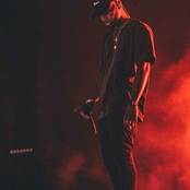 Bryson Tiller - List pictures