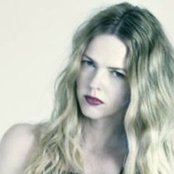 Christina Rosenvinge - List pictures