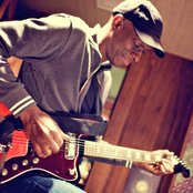 Keb Mo - List pictures