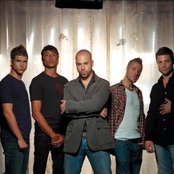 Chris Daughtry - List pictures