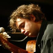 Yamandu Costa - List pictures