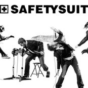 Safetysuit - List pictures