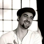 Mic Donet - List pictures