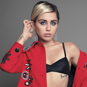 Miley Cyrus - List pictures
