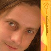 Simon - List pictures