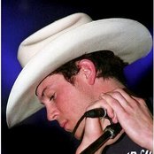 Christian Kane - List pictures