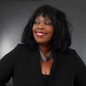 Ruby Turner - List pictures