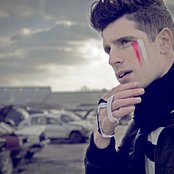 Dan Black - List pictures