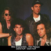 Giant - List pictures