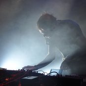 Container - List pictures