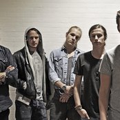 Outtrigger - List pictures