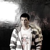 Dante Thomas - List pictures