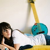 Vega - List pictures