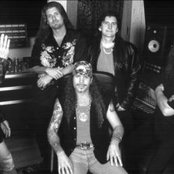 Rough Cutt - List pictures