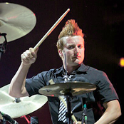 Tre Cool - List pictures