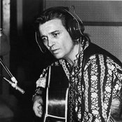 Waylon Jennings - List pictures