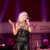 Whitney Duncan - List pictures