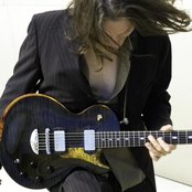 Robben Ford - List pictures