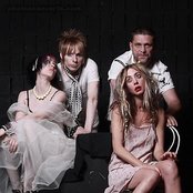 Queen Adreena - List pictures