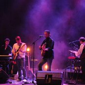 Simon Says - List pictures