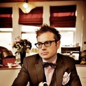 Steven Page - List pictures