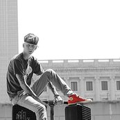 Machine Gun Kelly - List pictures