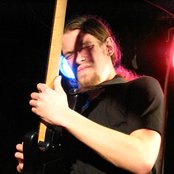 Haken - List pictures