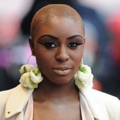 Laura Mvula - List pictures