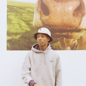 Rejjie Snow - List pictures