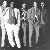 Hi-five - List pictures