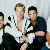 Ultra - List pictures