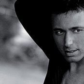 Mustafa Sandal - List pictures