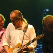 Staus Quo - List pictures