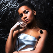 Aminata - List pictures