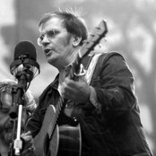 Steve Earle - List pictures