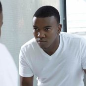 Loyiso - List pictures