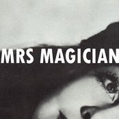 Mrs. Magician - List pictures