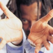 Lucky Dube - List pictures