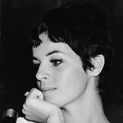 Claudine Longet - List pictures