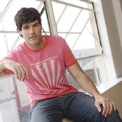 Jaron And The Long Road To Love - List pictures