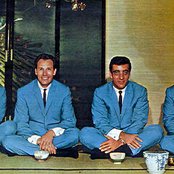 The Ventures - List pictures