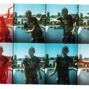 Bumblebeez - List pictures