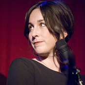 Holly Conlan - List pictures