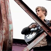 Johnny Flynn - List pictures