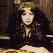 Natacha Atlas - List pictures