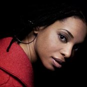Angela Johnson - List pictures