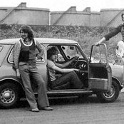 Dark - List pictures